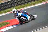 cadwell-no-limits-trackday;cadwell-park;cadwell-park-photographs;cadwell-trackday-photographs;enduro-digital-images;event-digital-images;eventdigitalimages;navarra;no-limits-trackdays;peter-wileman-photography;racing-digital-images;trackday-digital-images;trackday-photos